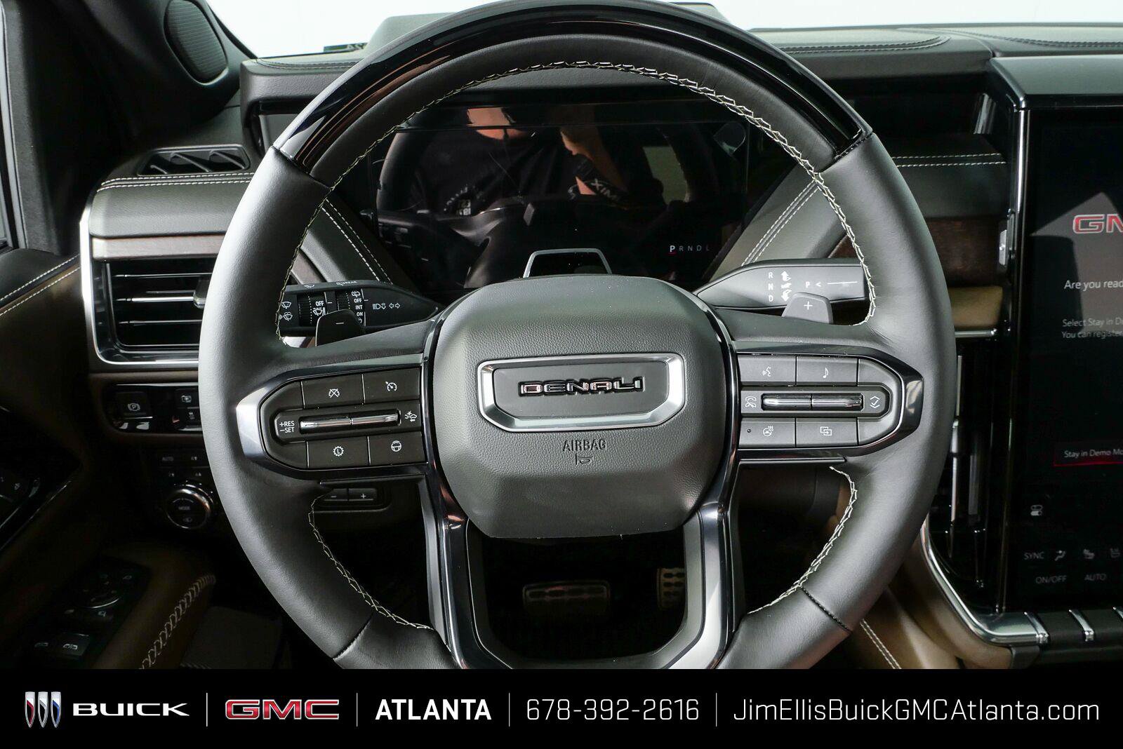 New 2026 GMC Yukon XL Denali Ultimate AWD/4WD image 10