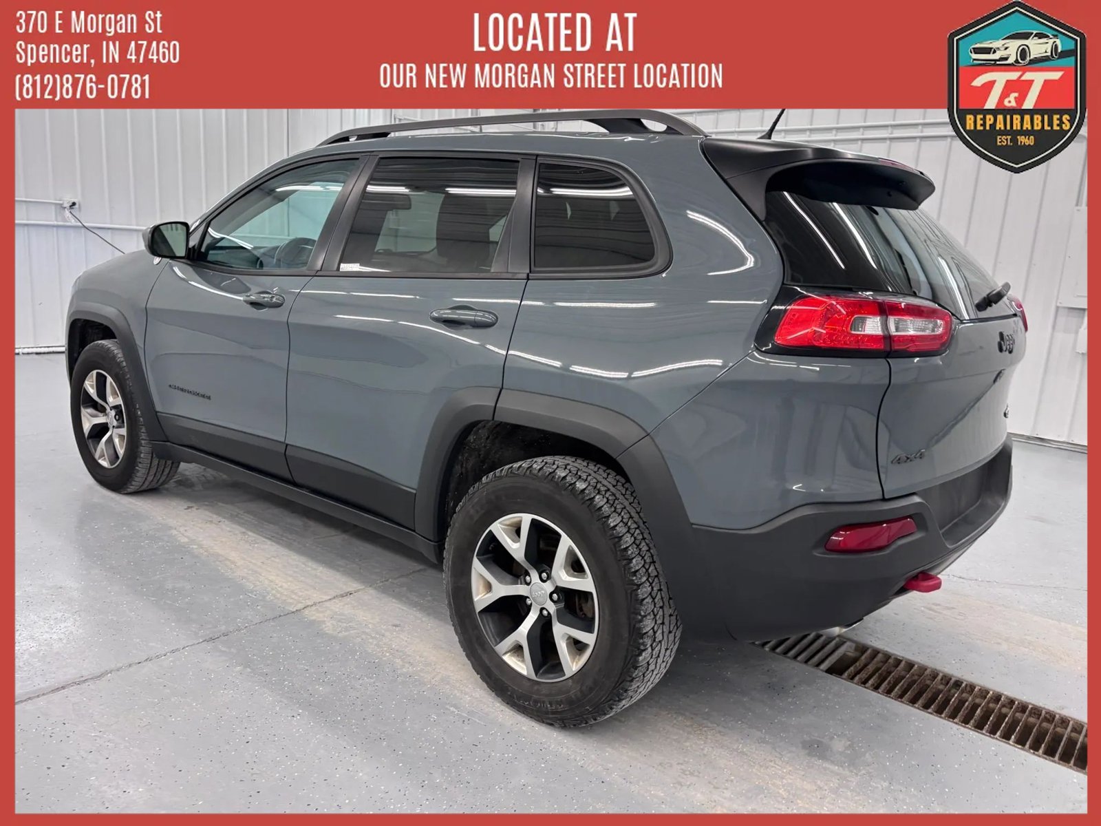 Used 2014 Jeep Cherokee Trailhawk w/ Comfort/Convenience Group AWD/4WD image 6