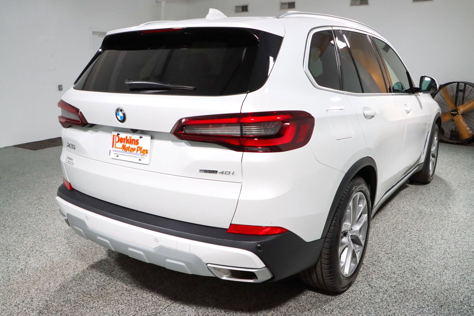 Used 2023 BMW X5 sDrive40i w/ Climate Comfort Package RWD image 7