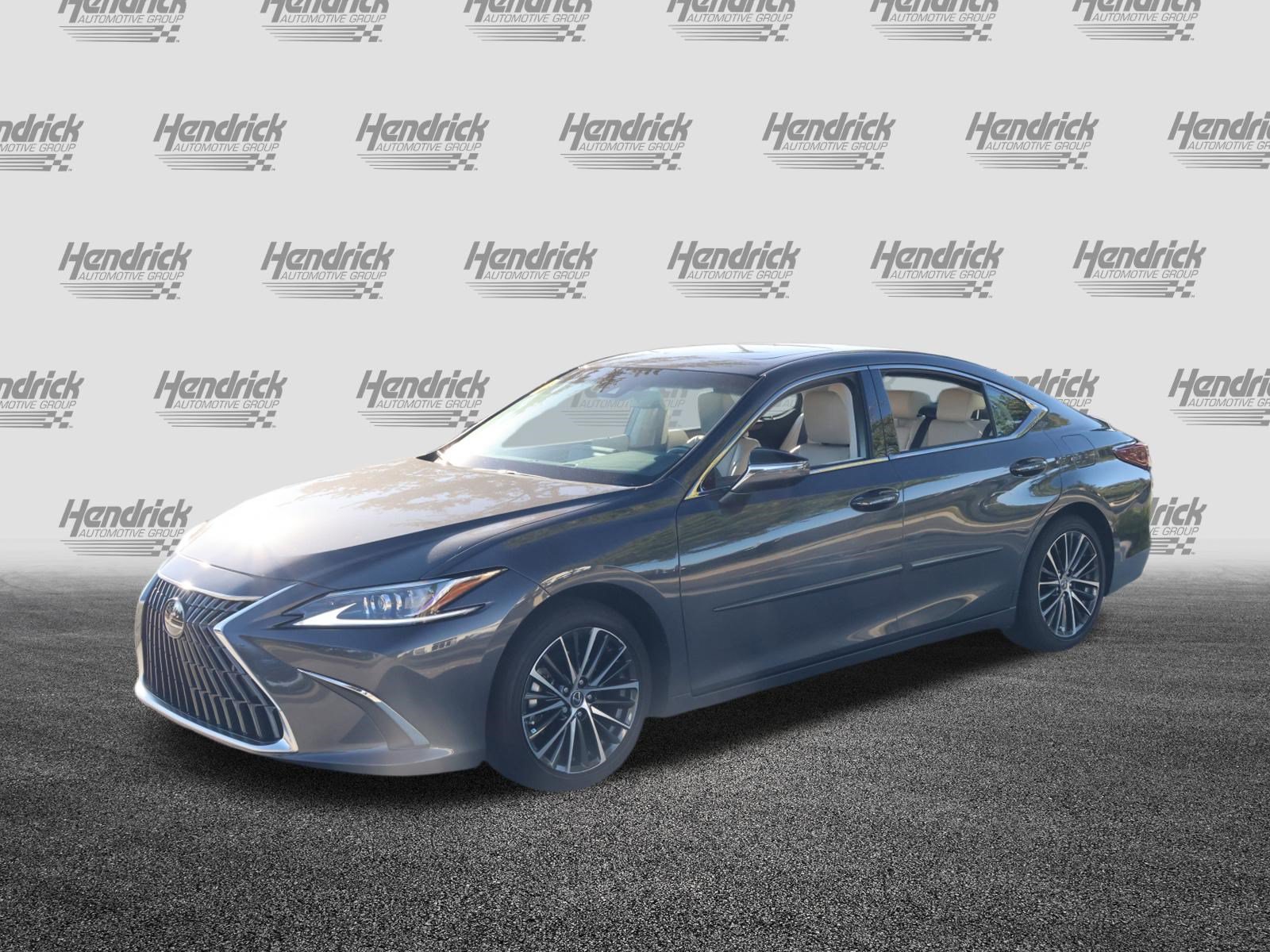 Used 2025 Lexus ES 350 w/ Premium Package FWD image 5