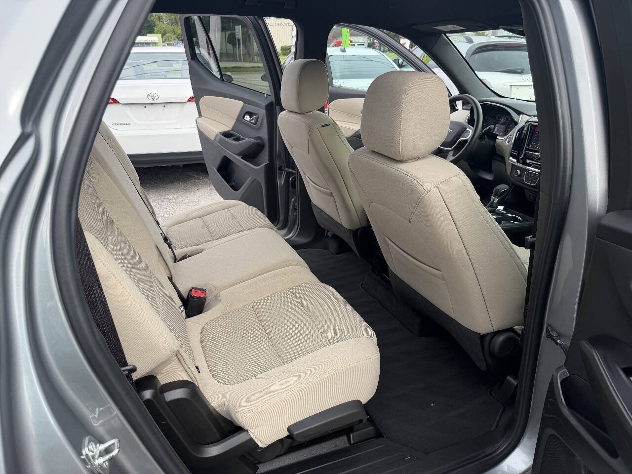 Used 2023 Chevrolet Traverse LS AWD/4WD image 20