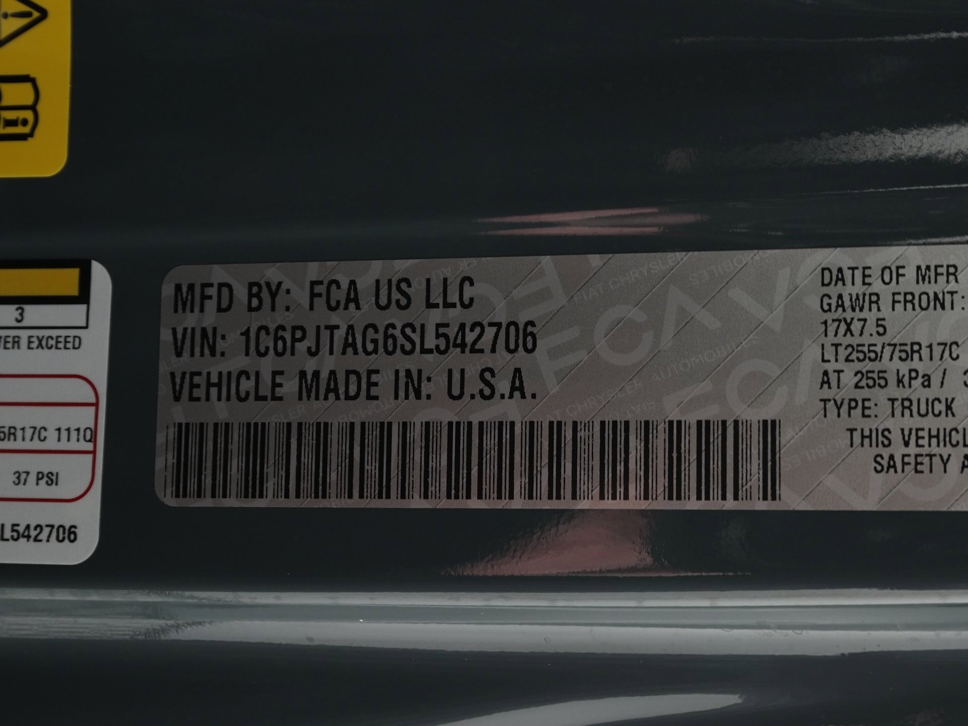 Used 2025 Jeep Gladiator Sport image 32