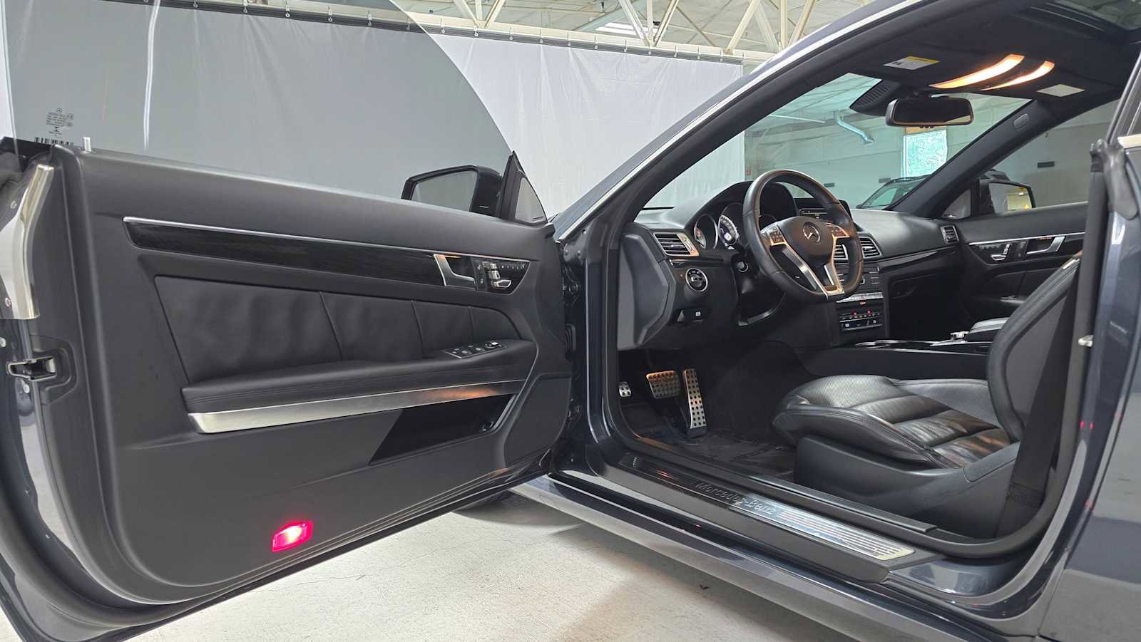 Used 2016 Mercedes-Benz E 400 4MATIC Coupe image 18