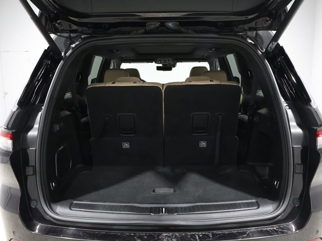 Used 2023 Jeep Grand Cherokee L Limited w/ Luxury Tech Group II image 5