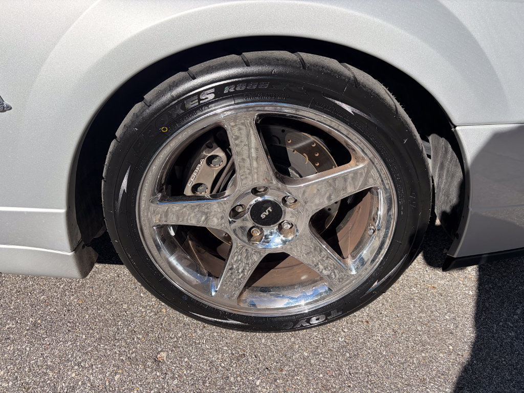 Used 2004 Ford Mustang Cobra RWD image 39
