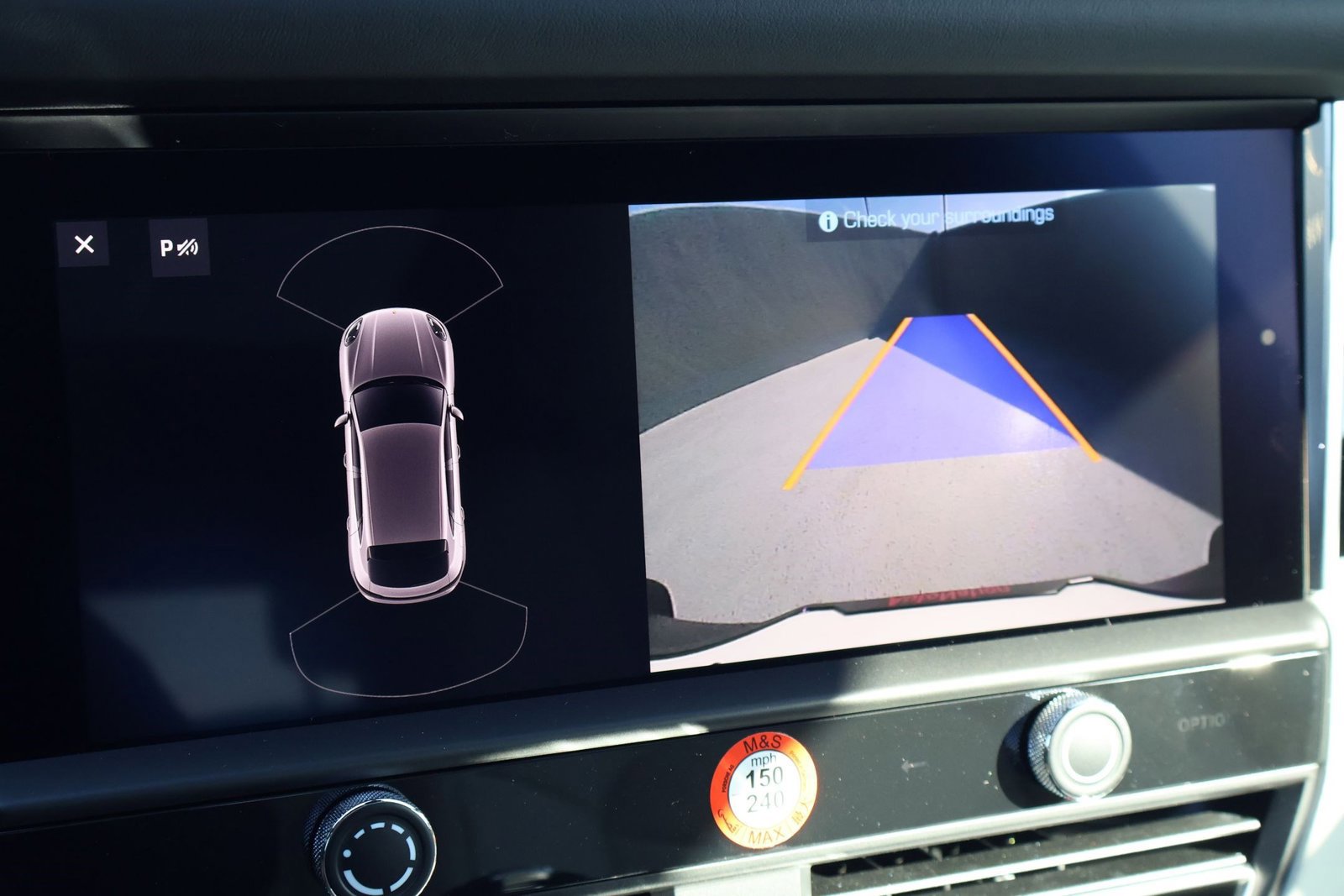 New 2026 Porsche Macan image 19