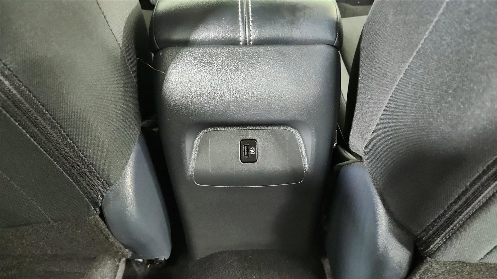 Used 2024 Nissan Sentra SV image 30