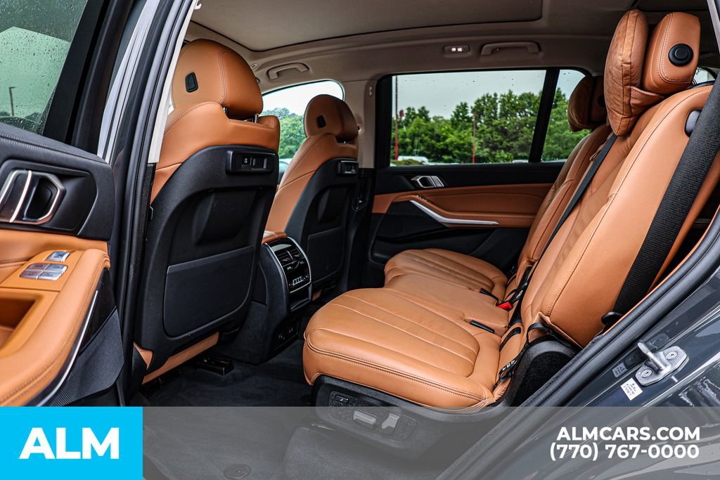 Used 2022 BMW X7 xDrive40i w/ Executive Package AWD/4WD image 19