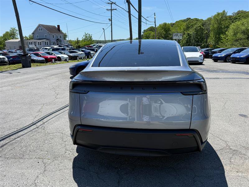 Used 2026 Tesla Model Y Long Range AWD/4WD image 4