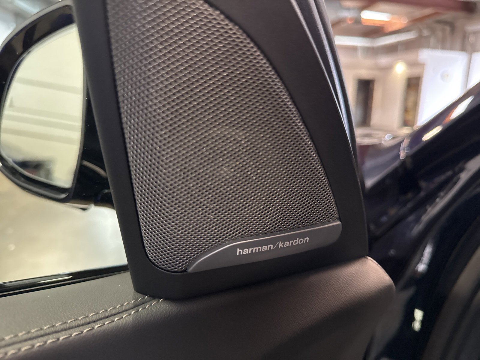 Used 2025 BMW X5 M60i image 17