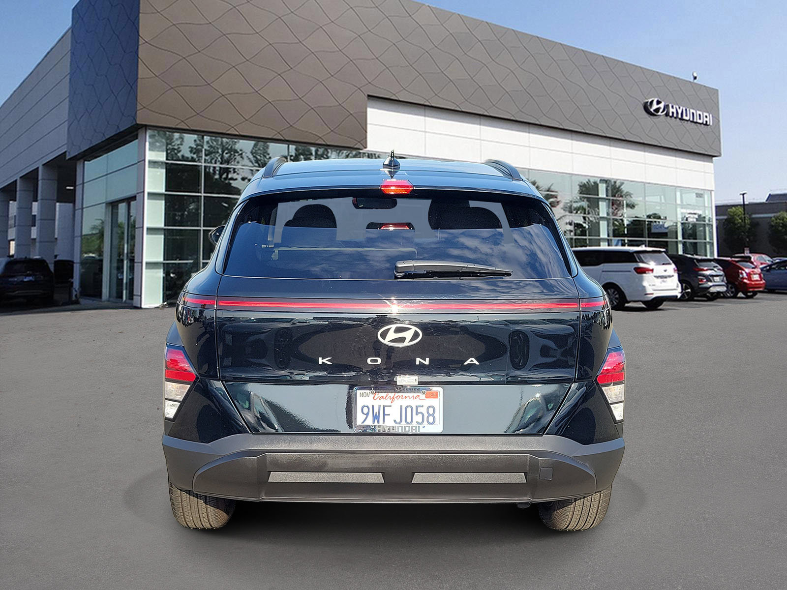Used 2026 Hyundai Kona SEL Sport FWD image 4
