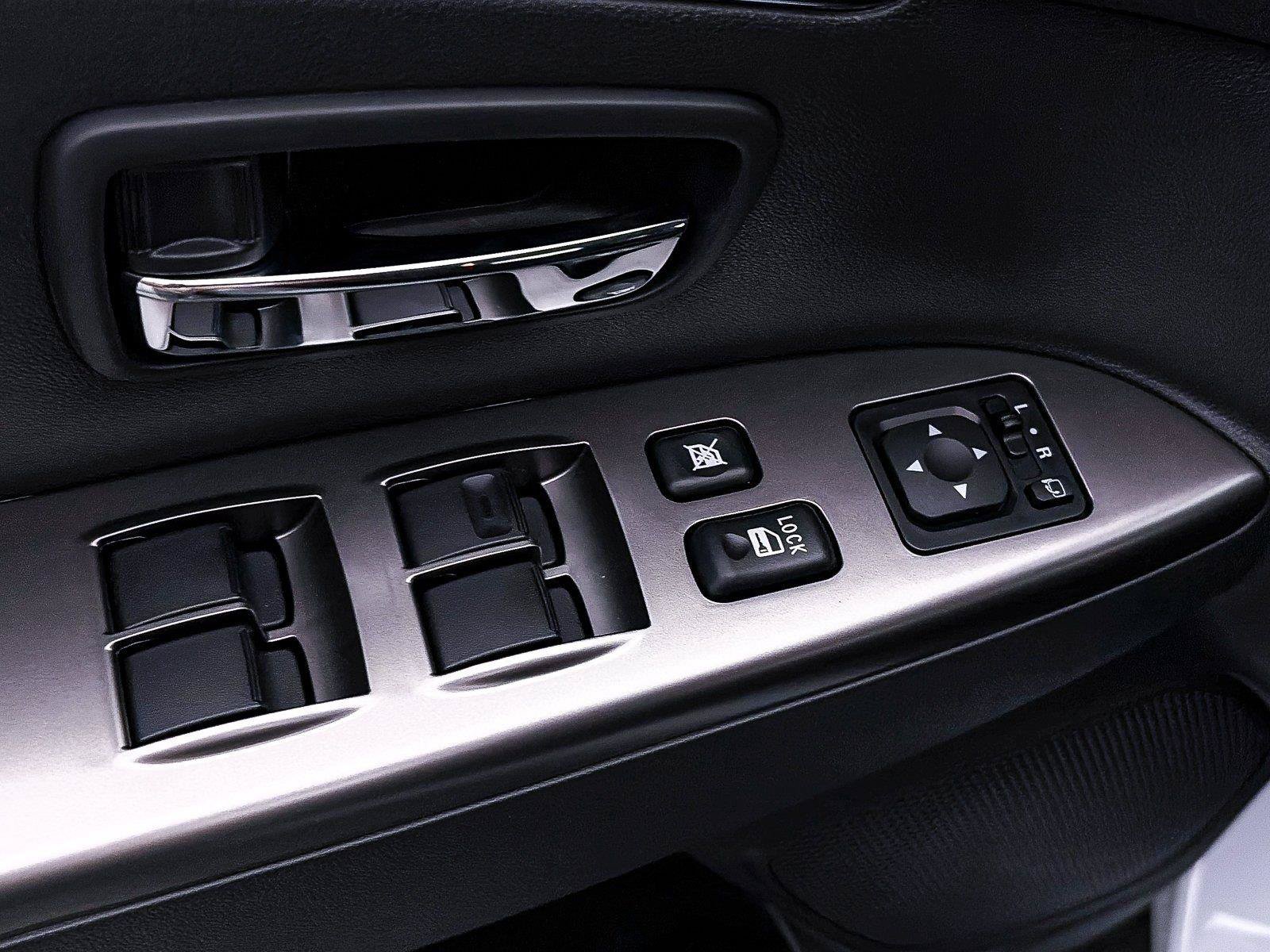 New 2026 Mitsubishi Outlander Sport SE AWD/4WD image 8