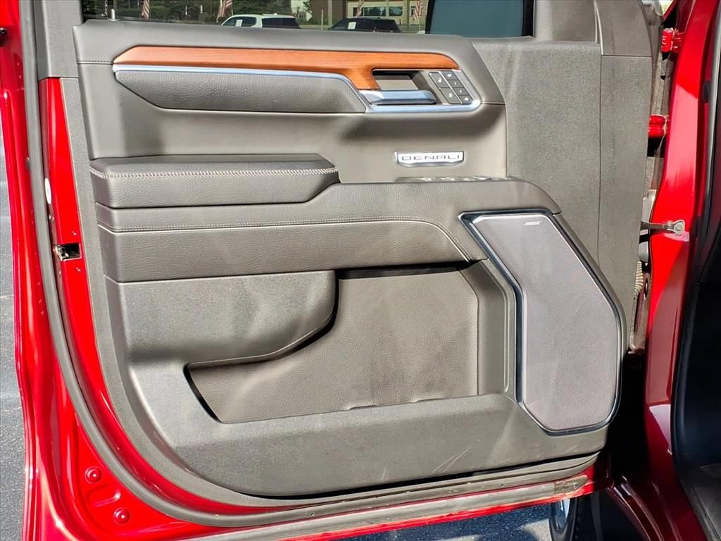 Used 2023 GMC Sierra 1500 Denali w/ Denali Reserve Package AWD/4WD image 5