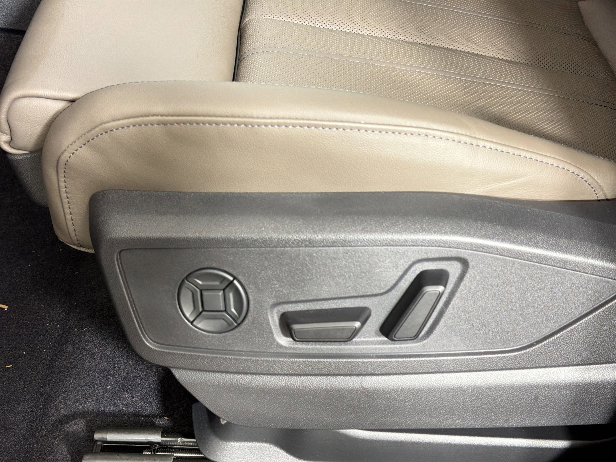 New 2026 Audi Q5 Premium Plus AWD/4WD image 14