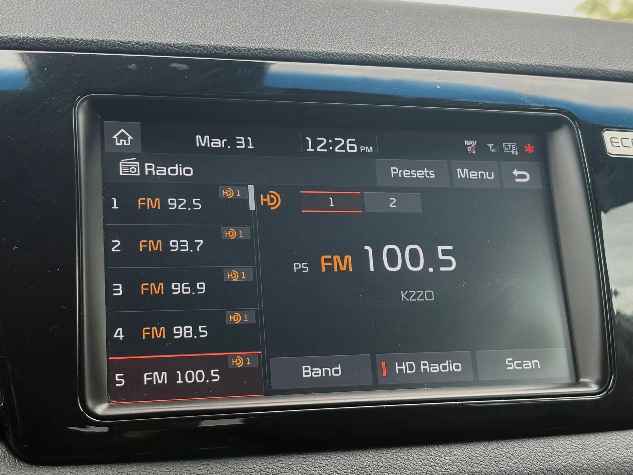 Used 2018 Kia Niro EX Premium image 15