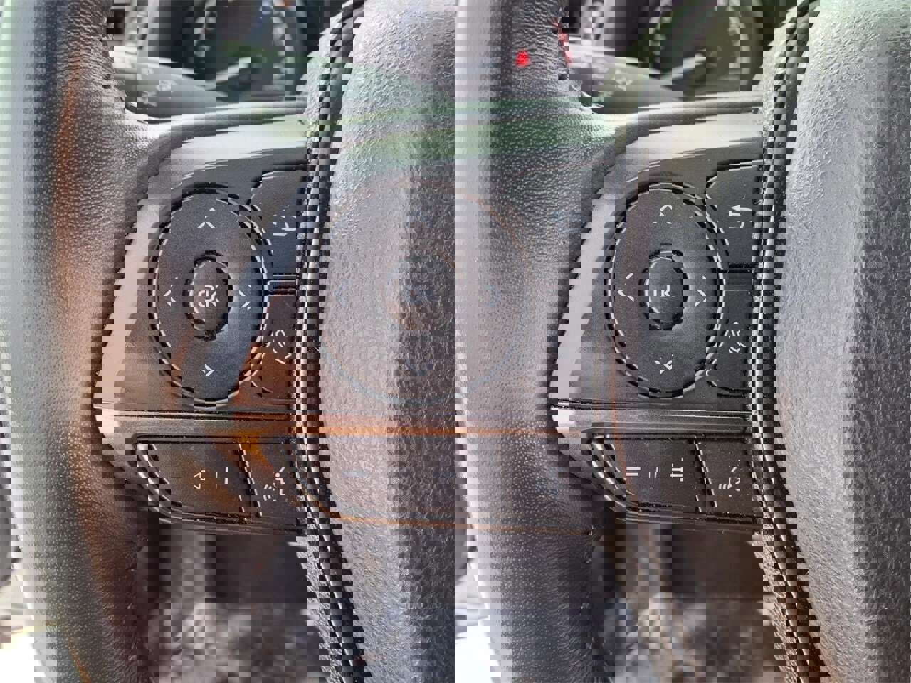 Used 2024 Toyota Camry SE image 24