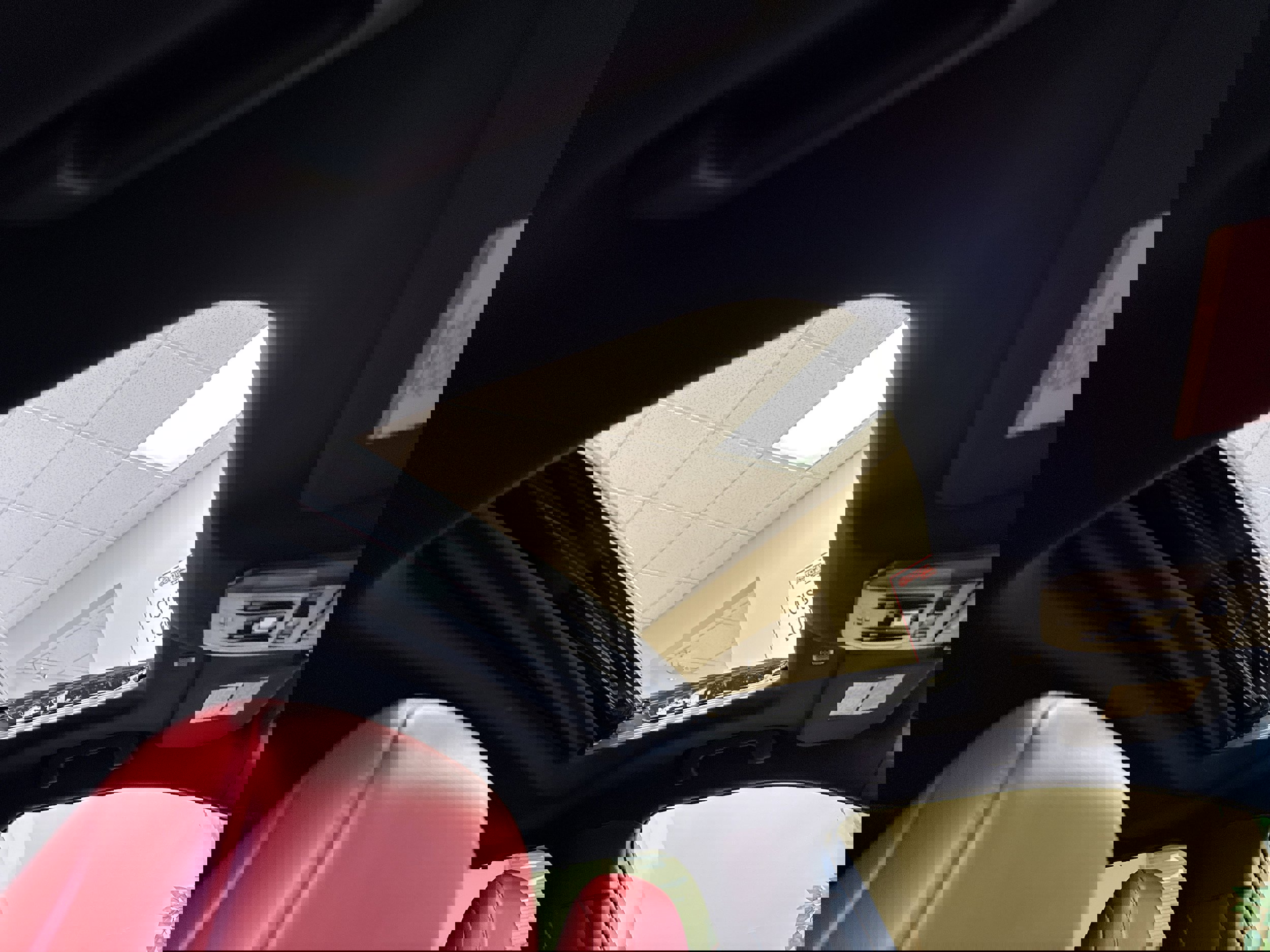 Used 2022 Toyota Highlander XSE image 18