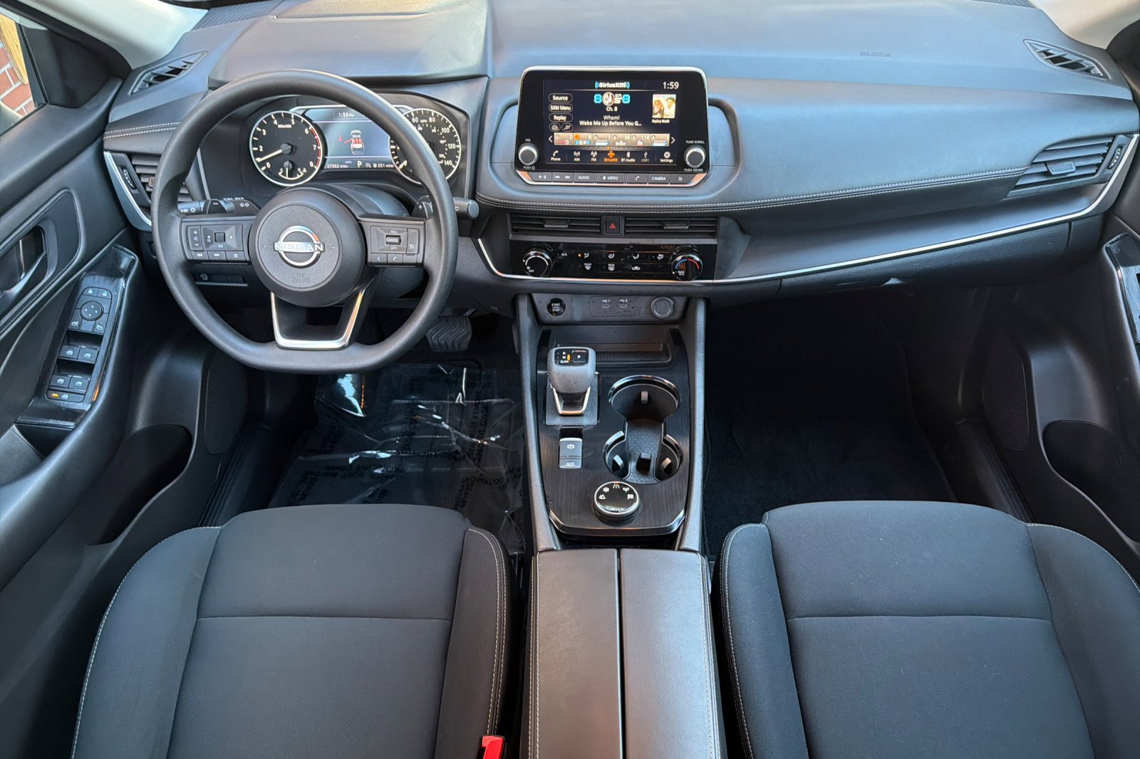 Used 2024 Nissan Rogue S image 13