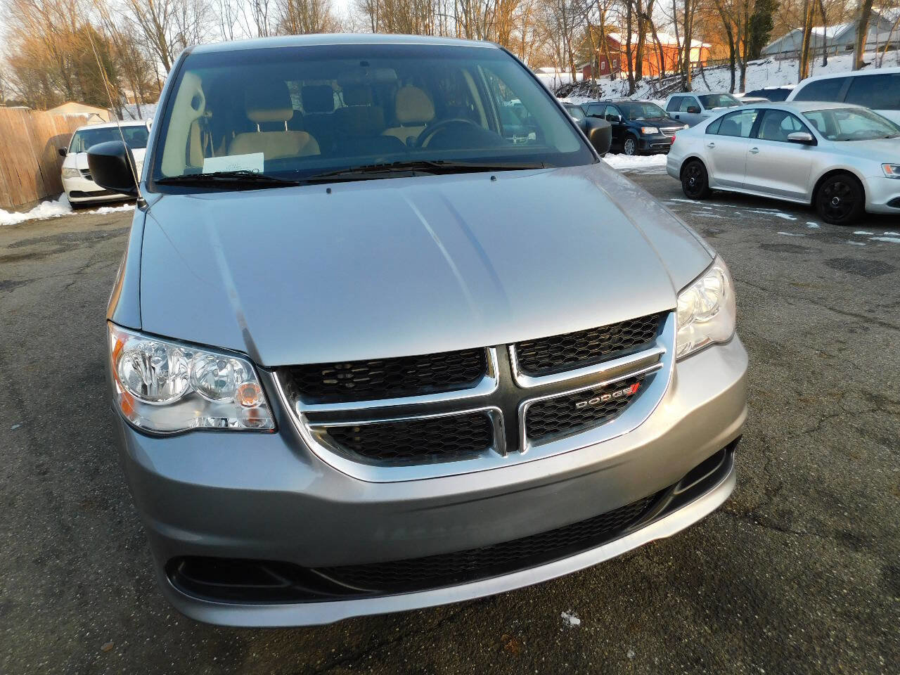 Used 2017 Dodge Grand Caravan SE w/ Power Window Group image 8