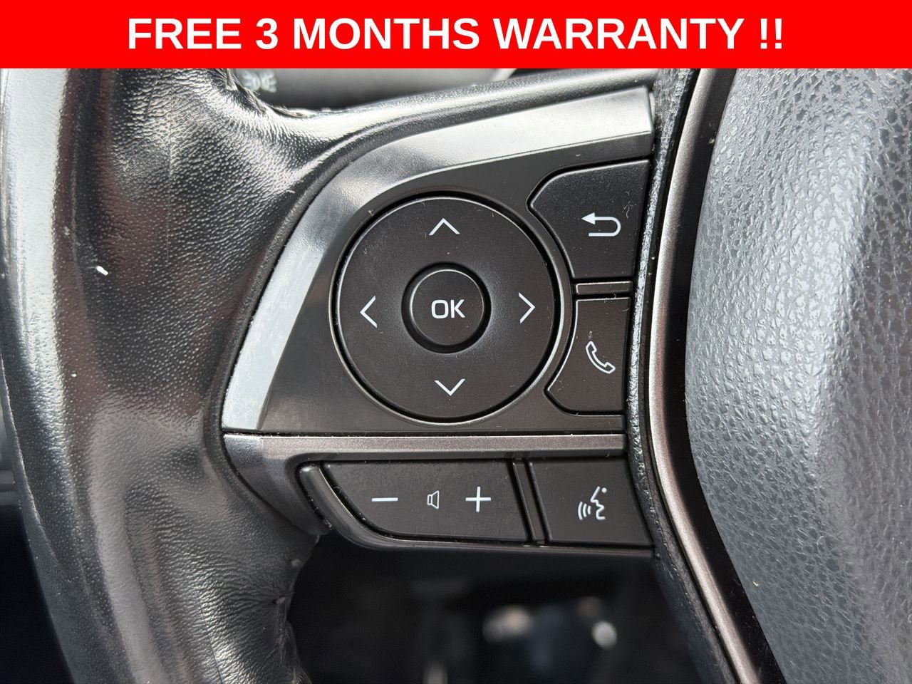 Used 2022 Toyota Camry SE FWD image 39