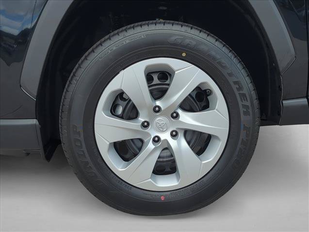 Used 2025 Toyota RAV4 LE FWD image 9