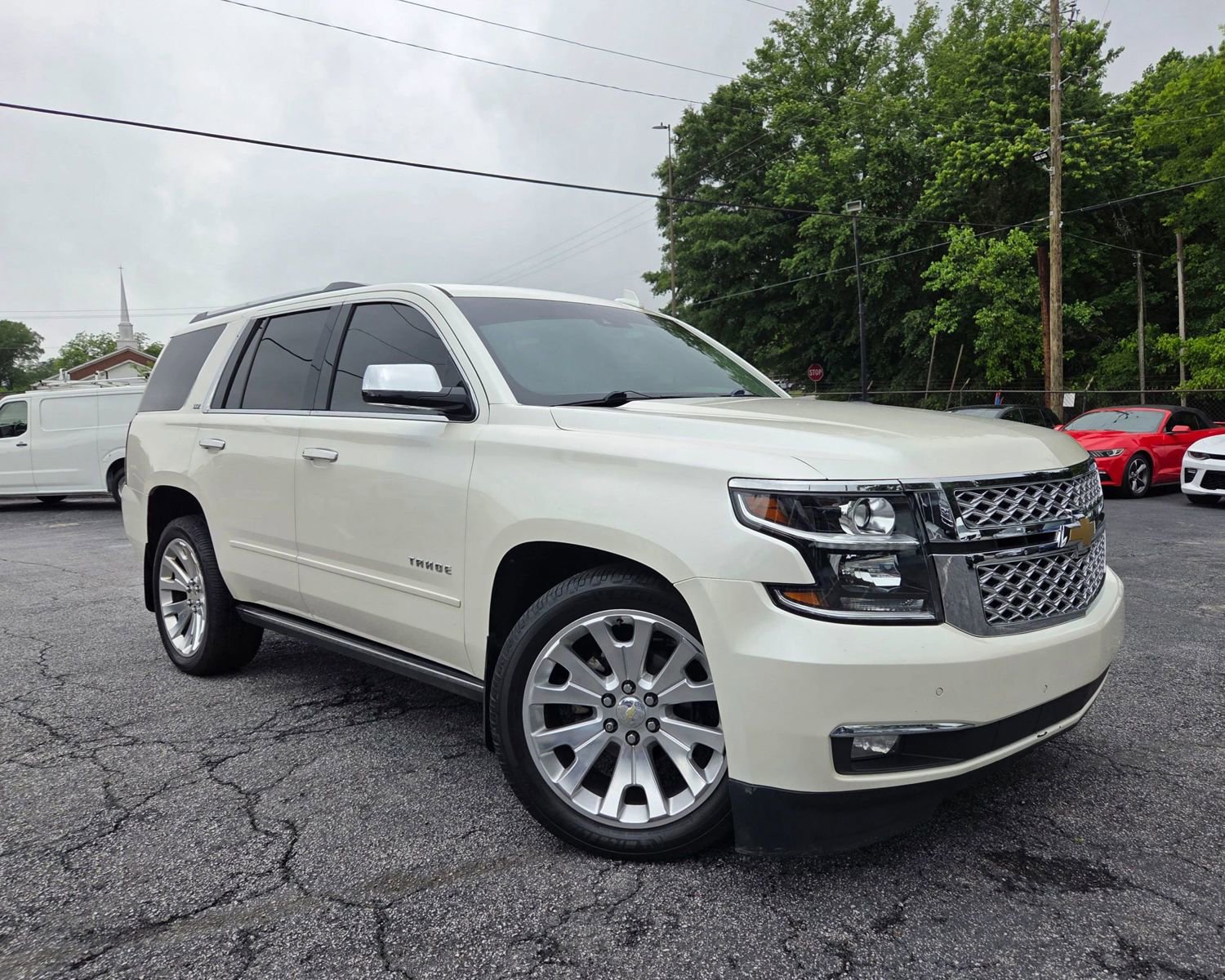 Used 2015 Chevrolet Tahoe LTZ AWD/4WD image 5