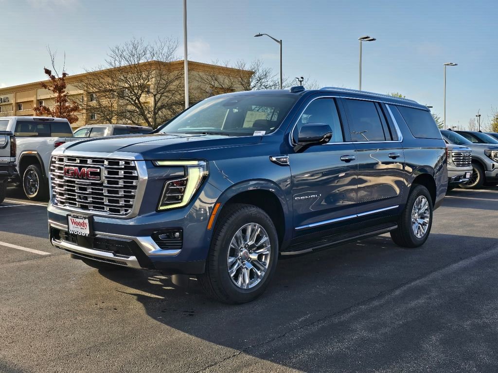 New 2026 GMC Yukon XL Denali w/ Advanced Technology Package image 5
