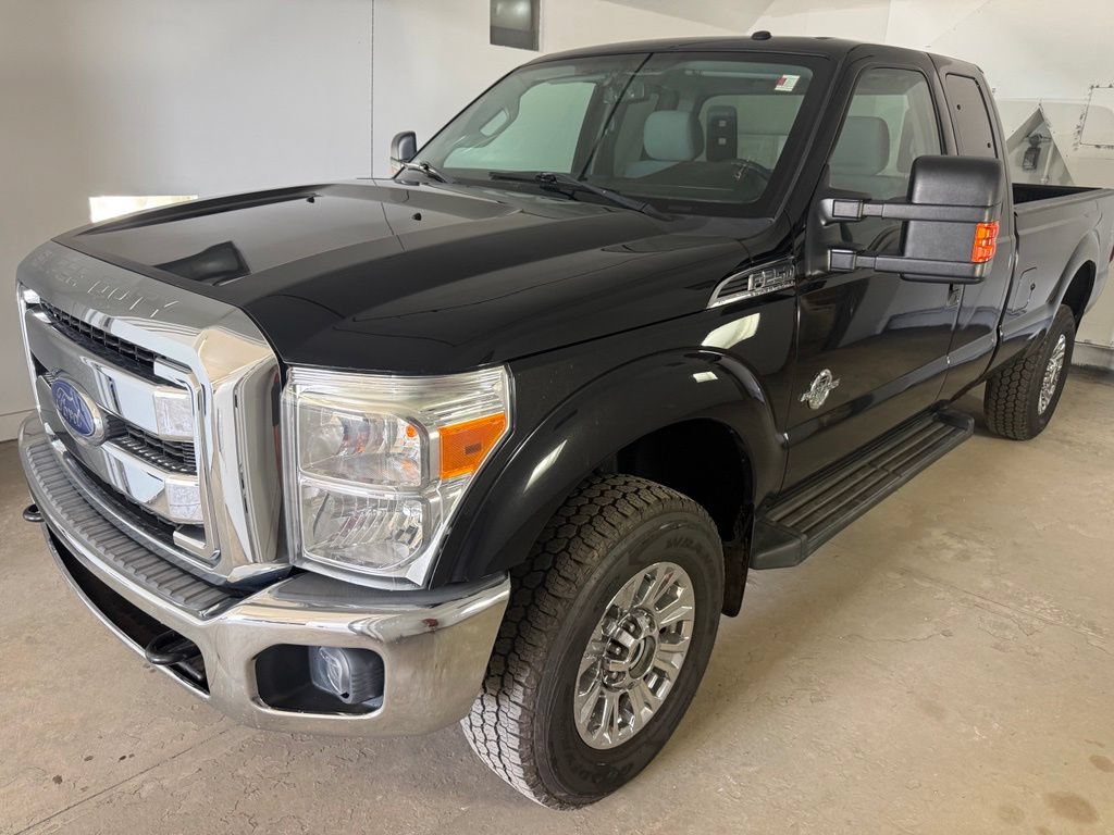 Used 2015 Ford F250 XLT w/ Snow Plow Prep Package AWD/4WD image 1