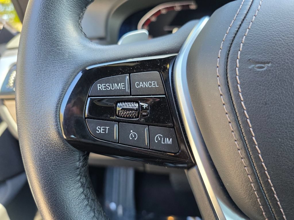 Used 2023 BMW 540i xDrive w/ Convenience Package AWD/4WD image 27