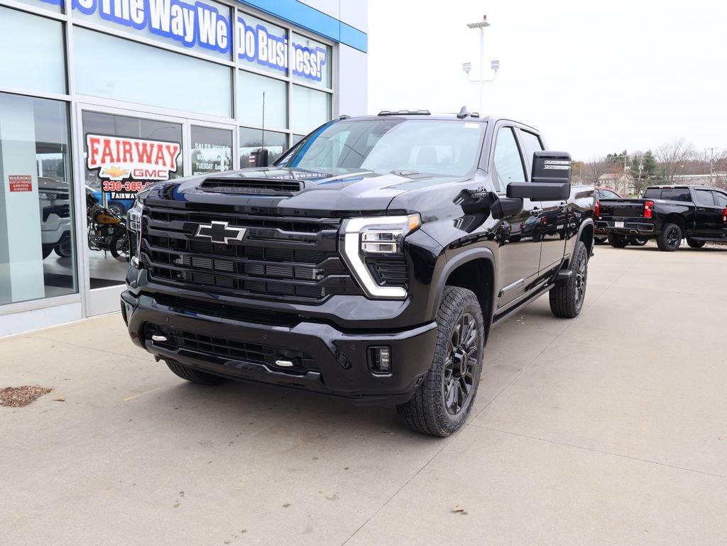 New 2026 Chevrolet Silverado 2500 High Country w/ Midnight Edition AWD/4WD image 6