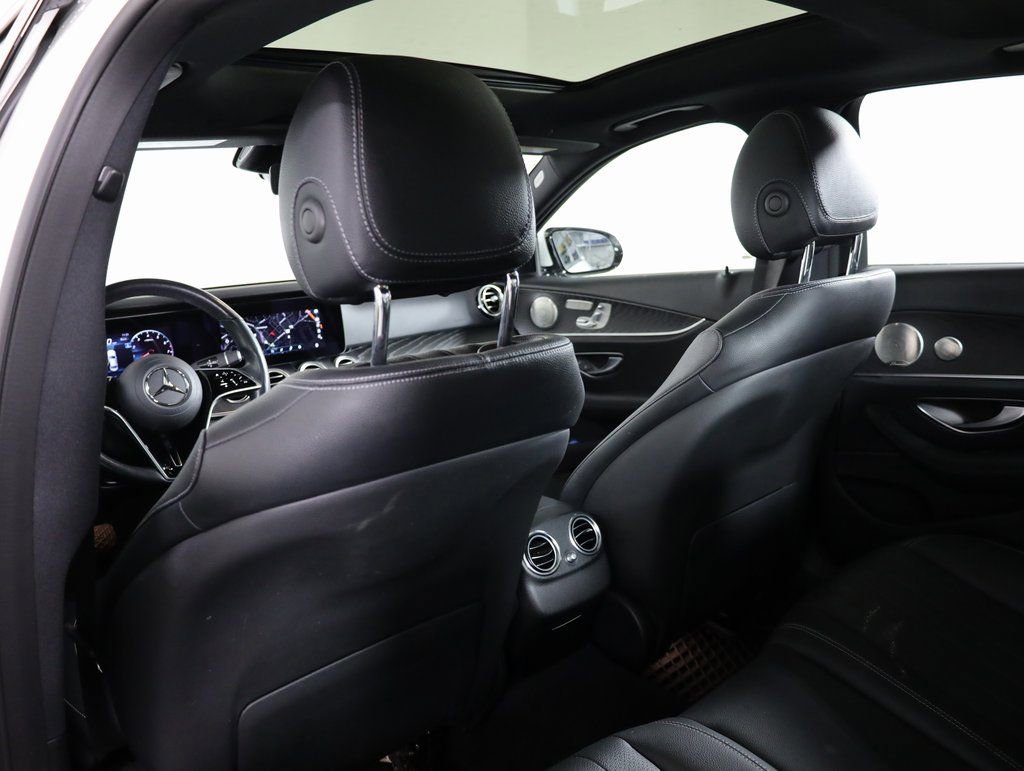Certified 2022 Mercedes-Benz E 450 4MATIC Sedan image 33