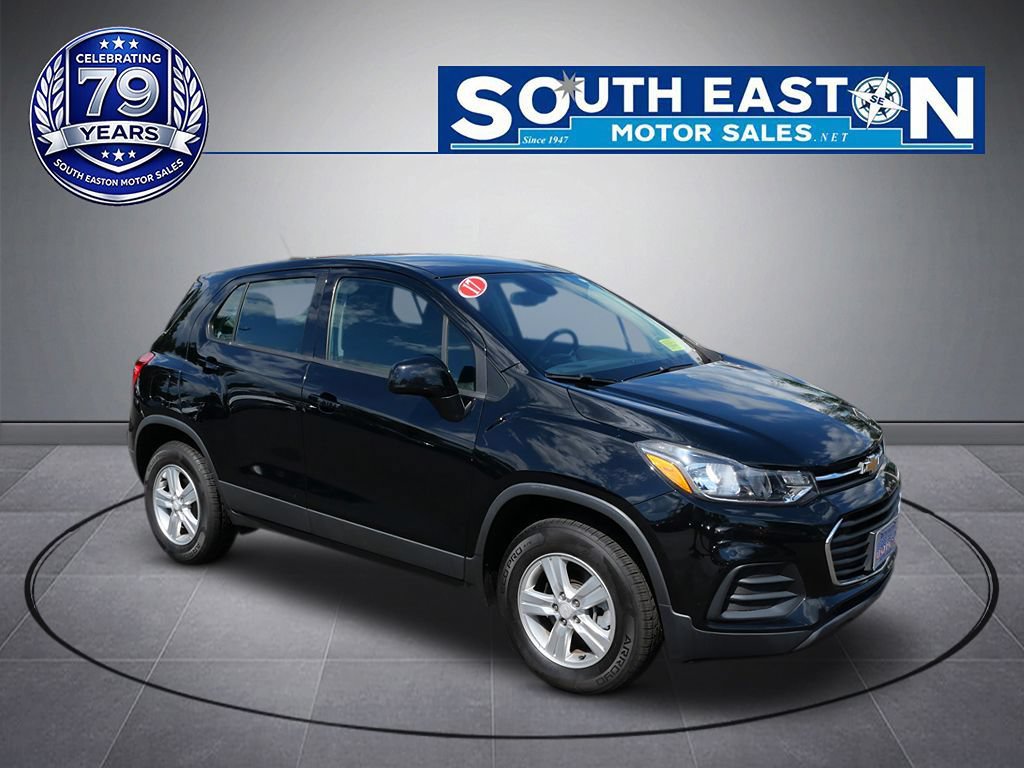 Used 2017 Chevrolet Trax LS AWD/4WD image 2