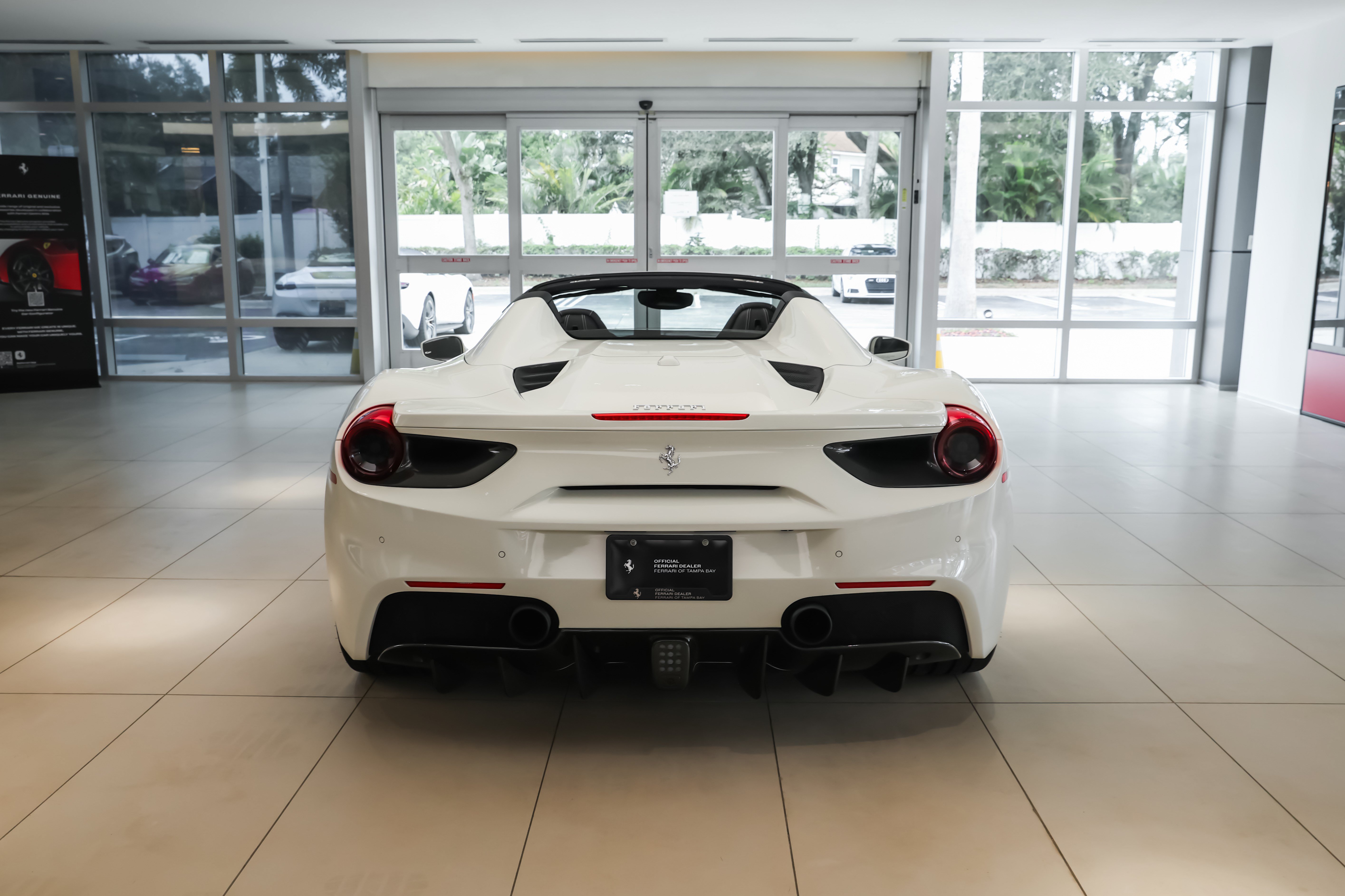 Used 2018 Ferrari 488 Spider RWD image 22