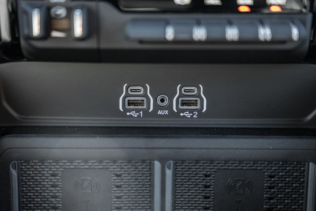 Used 2025 RAM 2500 Laramie image 34