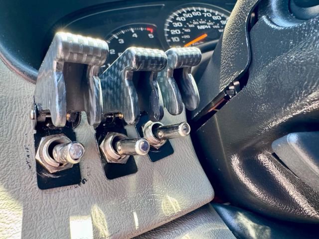 Used 2007 GMC Sierra 3500 SLT w/ Heavy-Duty Power Package image 30