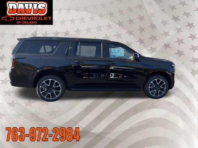 New 2027 Chevrolet Suburban RST w/ Comfort Package AWD/4WD image 8