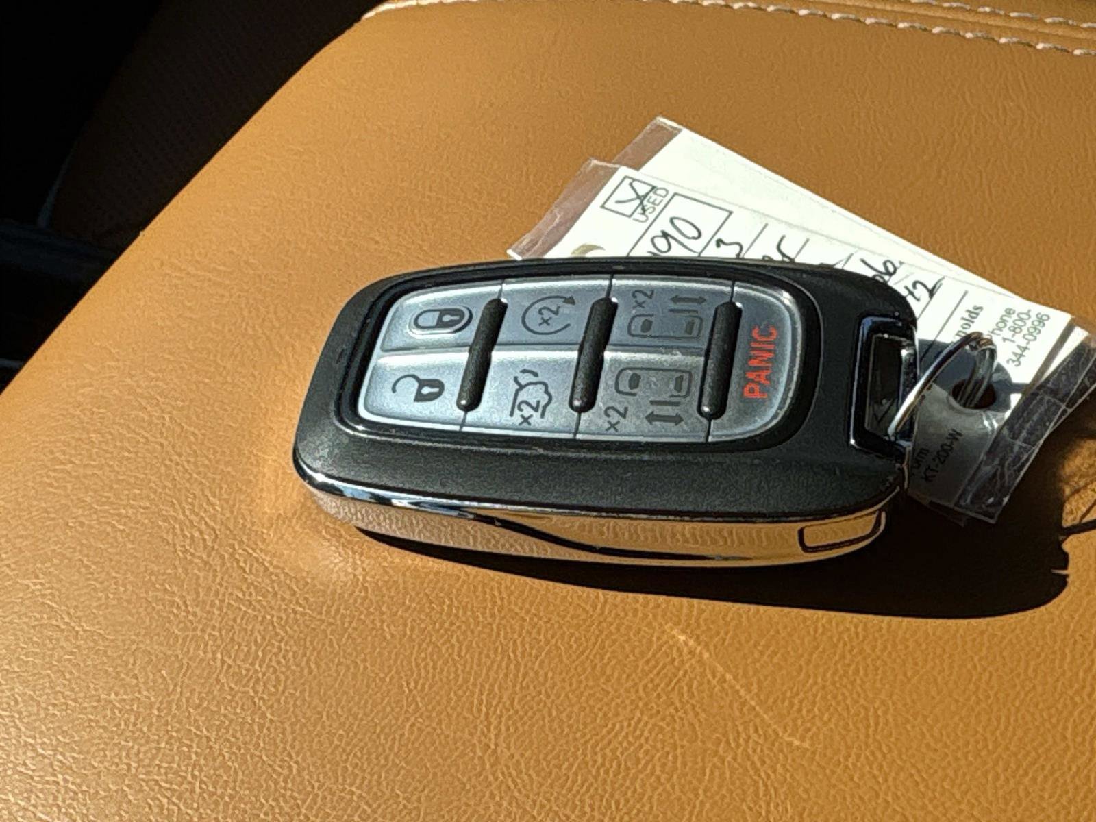 Used 2023 Chrysler Pacifica Pinnacle image 37