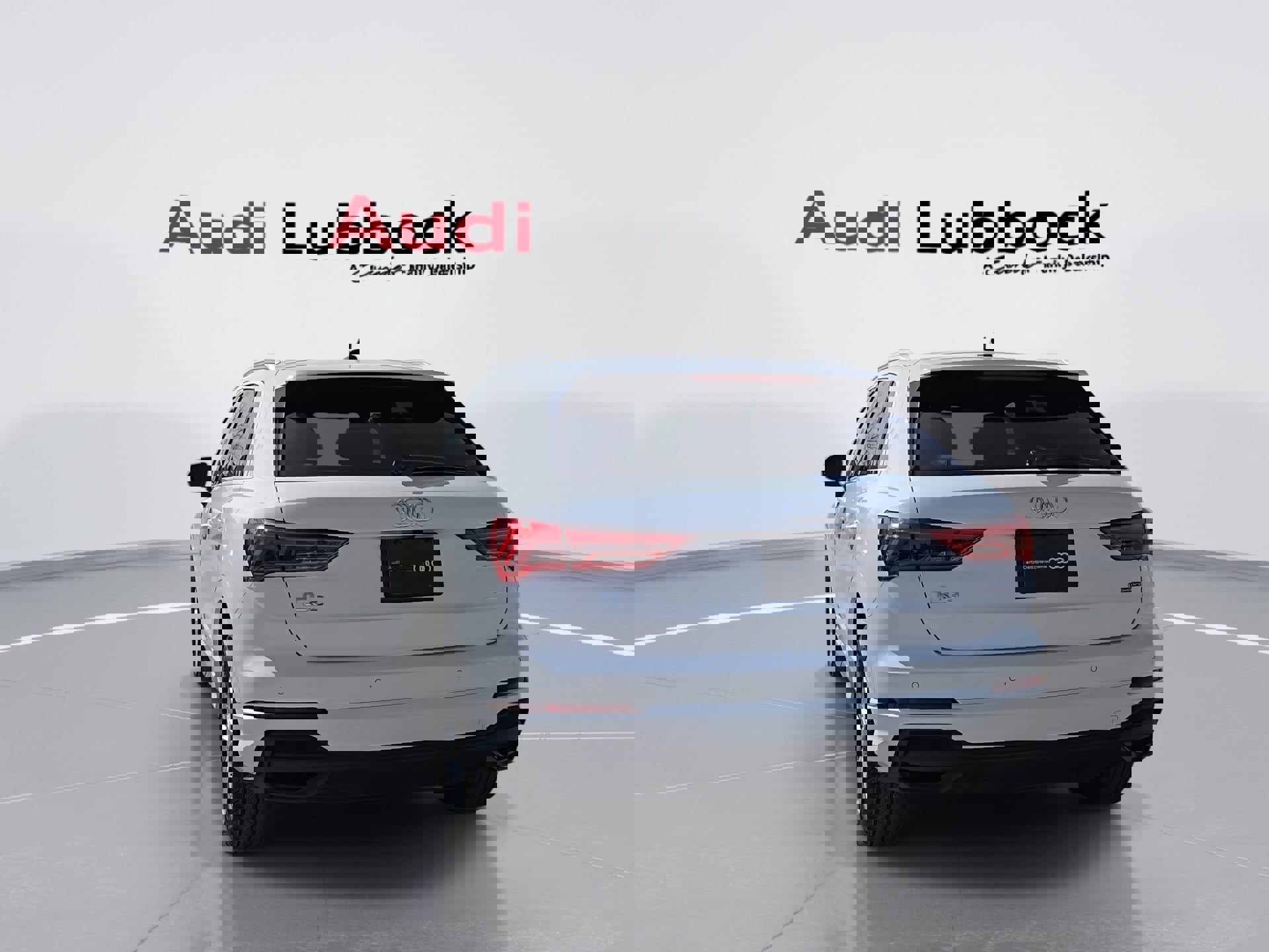 Certified 2025 Audi Q3 2.0T Premium w/ Convenience Package image 7