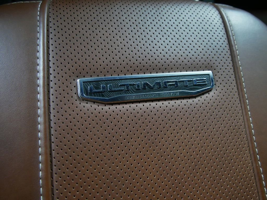 Used 2024 GMC Sierra 3500 Denali Ultimate image 28