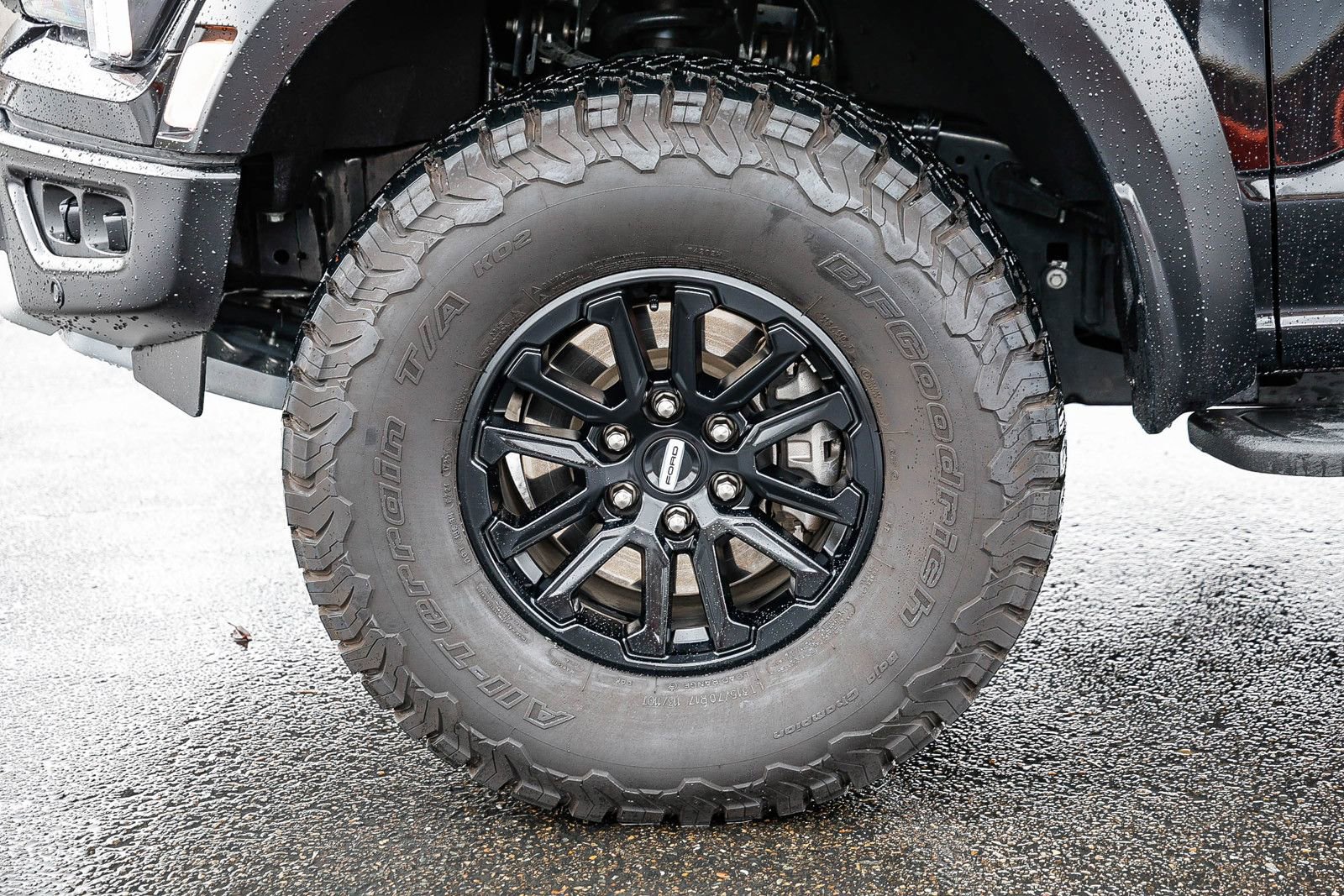 Used 2025 Ford F150 Raptor image 9