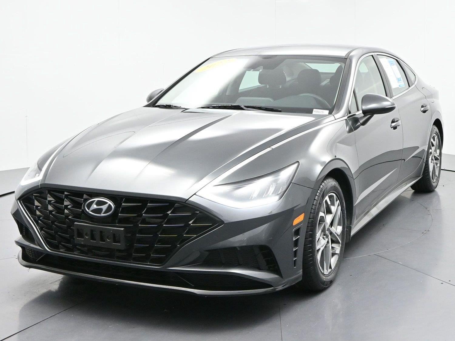 Used 2022 Hyundai Sonata SEL FWD image 3