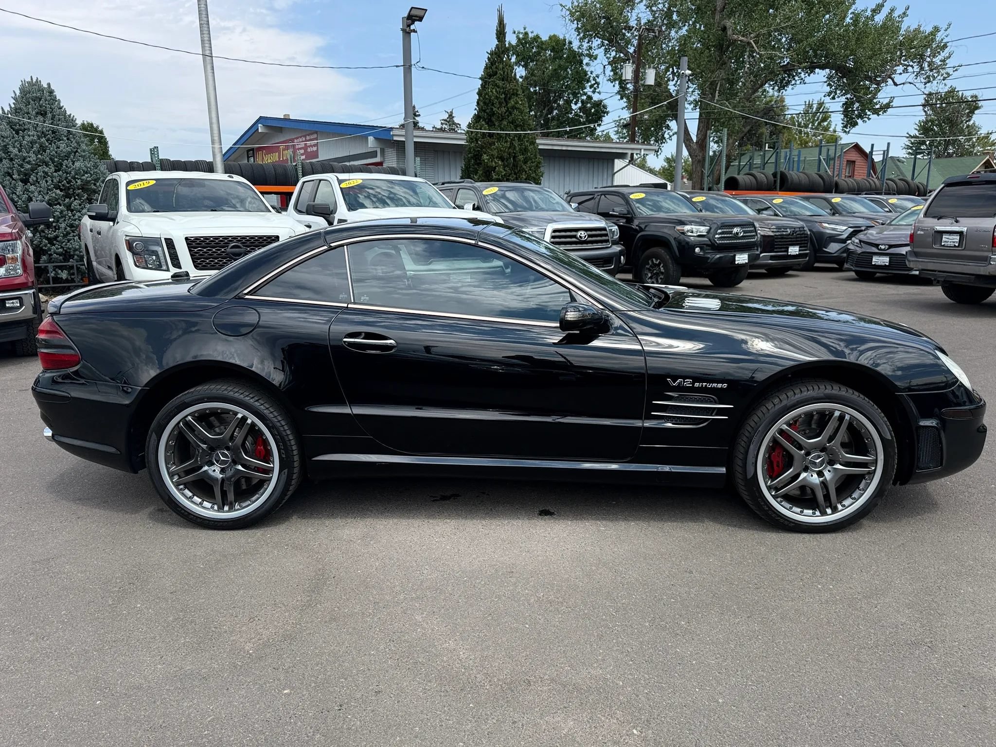 Used 2005 Mercedes-Benz SL 65 AMG image 10