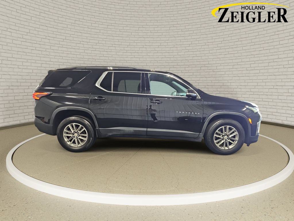 Used 2023 Chevrolet Traverse LT w/ LPO, Floor Liner Package AWD/4WD image 4
