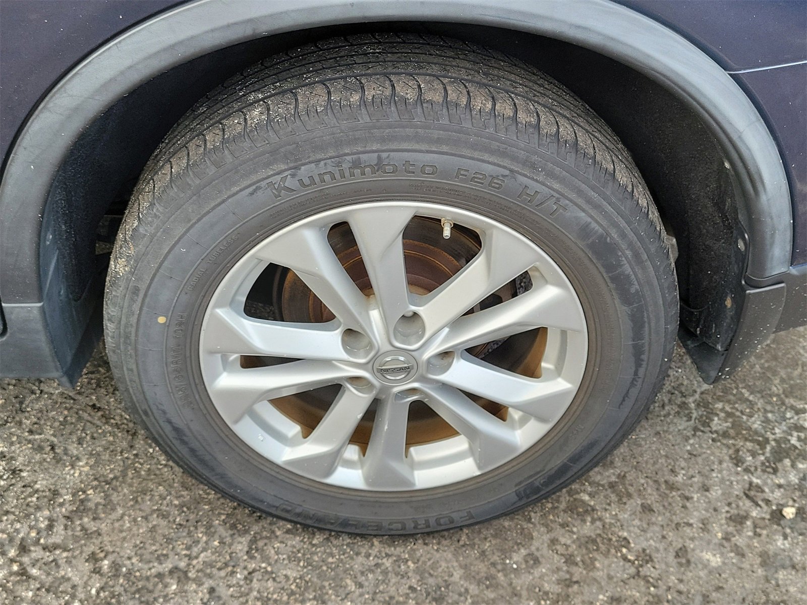 Used 2015 Nissan Rogue SV image 8