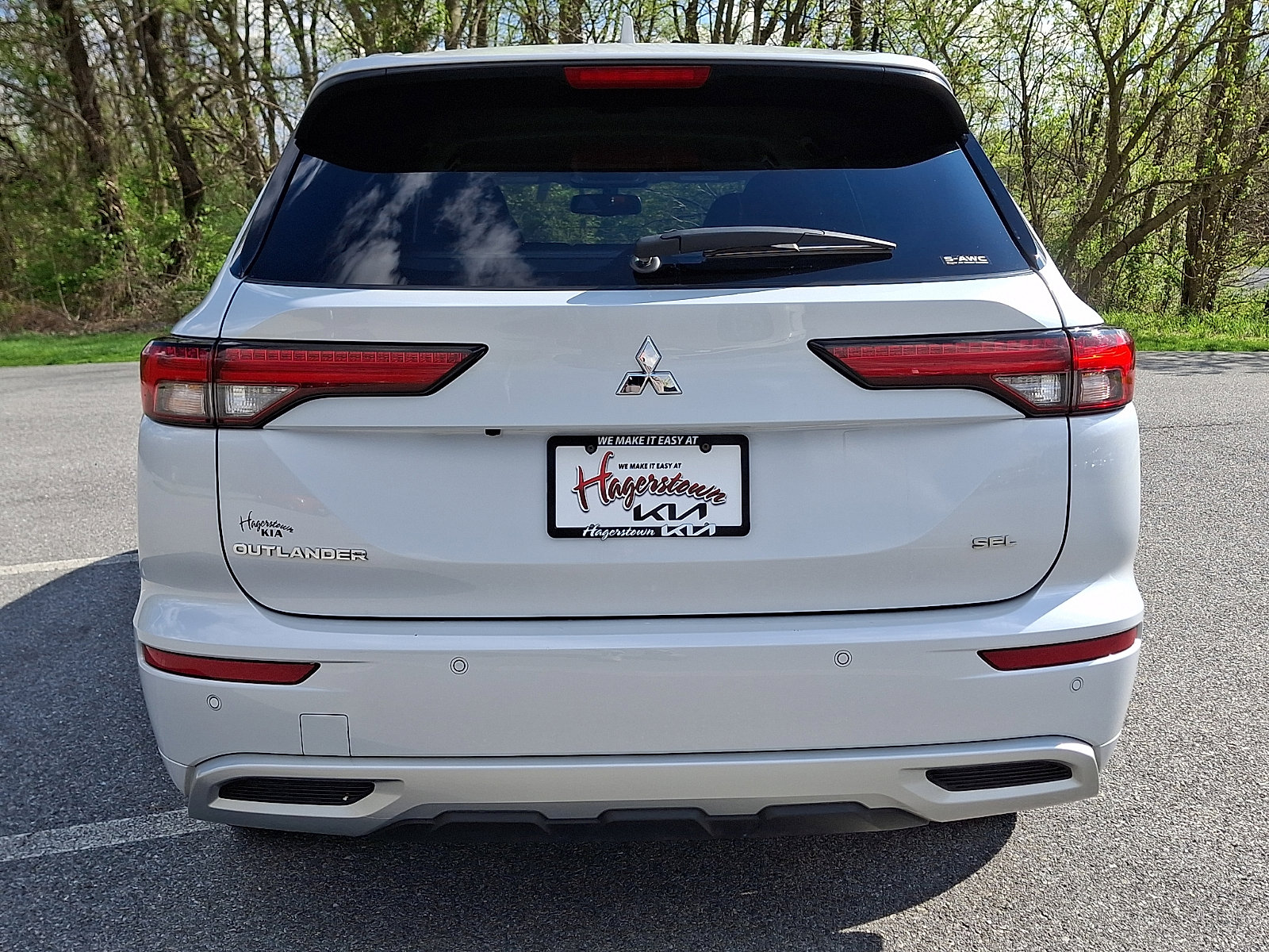 Used 2024 Mitsubishi Outlander SEL image 5