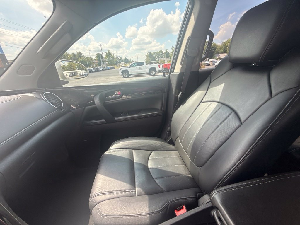 Used 2015 Buick Enclave Premium FWD image 28