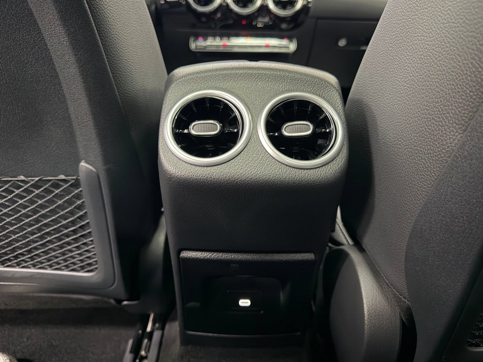 Certified 2026 Mercedes-Benz CLA 250 image 37