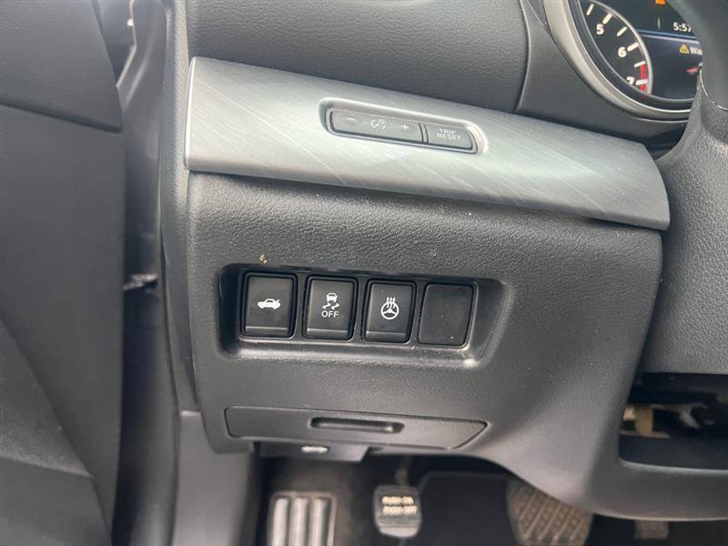 Used 2017 Nissan Maxima 3.5 SL FWD image 34