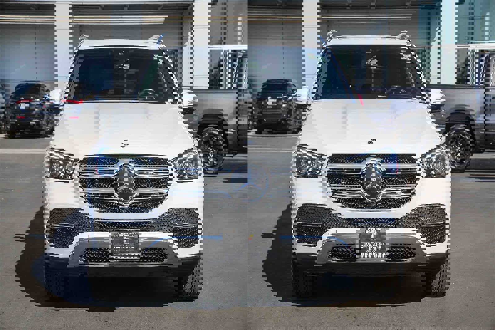 Used 2022 Mercedes-Benz GLE 350 4MATIC image 2