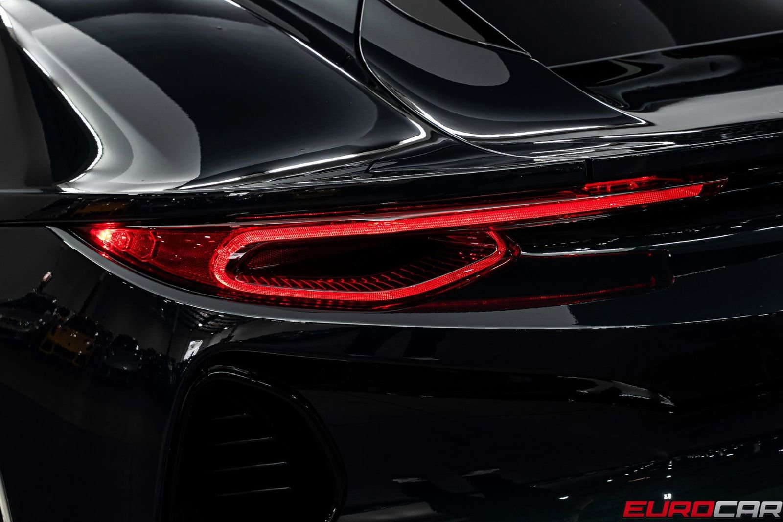 New 2025 Lotus Emira image 18